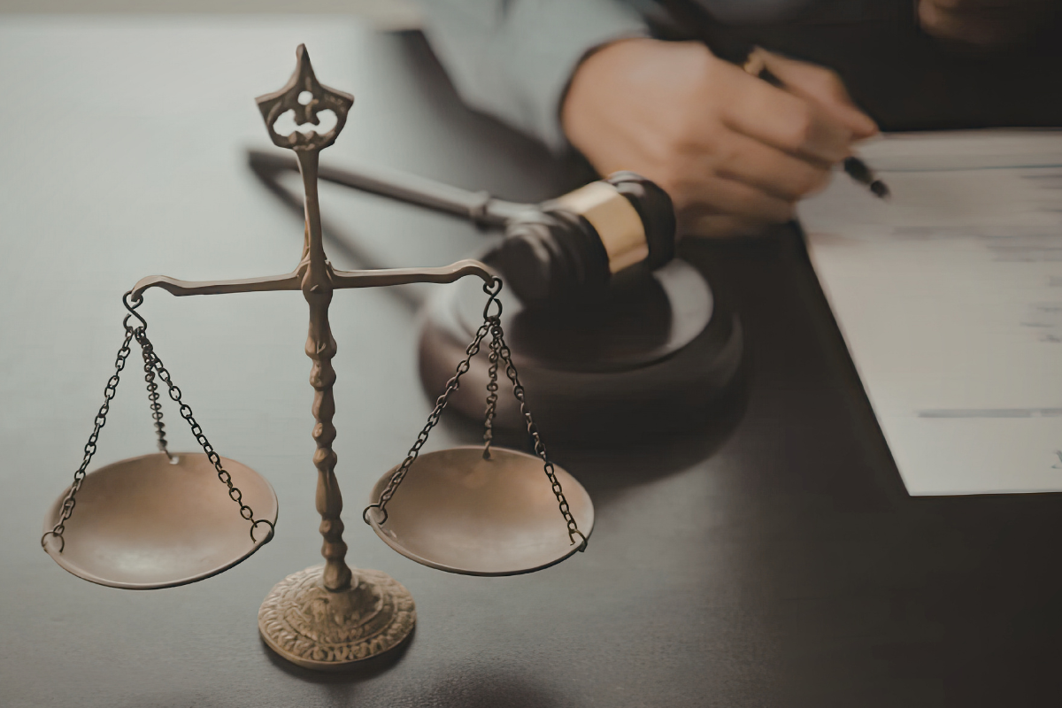 Litigation lawyers serving the Klein Karoo and Garden Route
